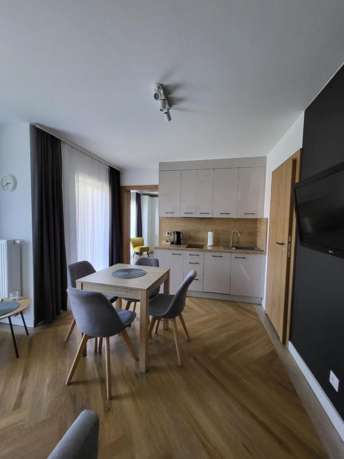 Apartamenty Julia Apartamenty Ozonowane ウストロニエ・モルスキエ エクステリア 写真