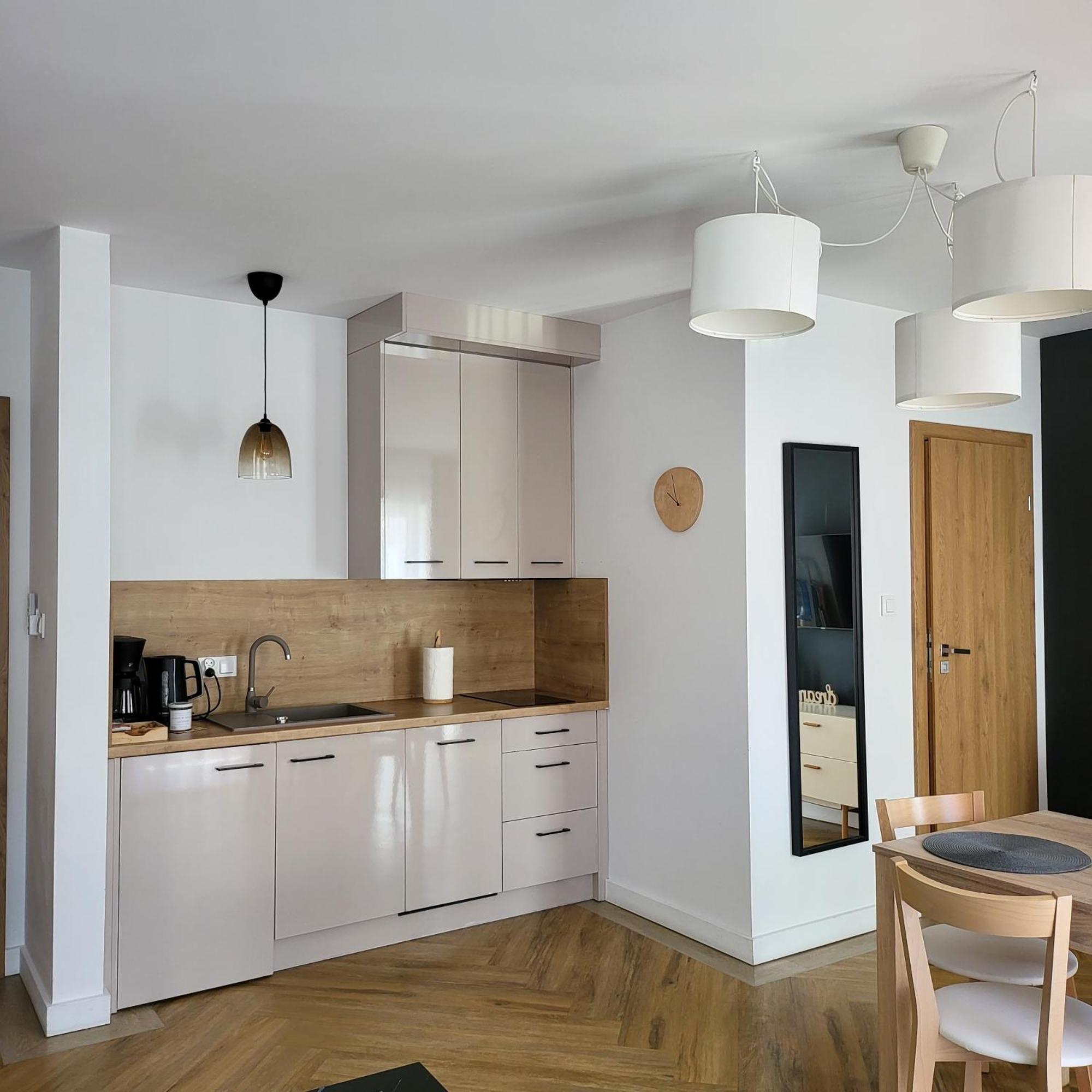 Apartamenty Julia Apartamenty Ozonowane ウストロニエ・モルスキエ エクステリア 写真